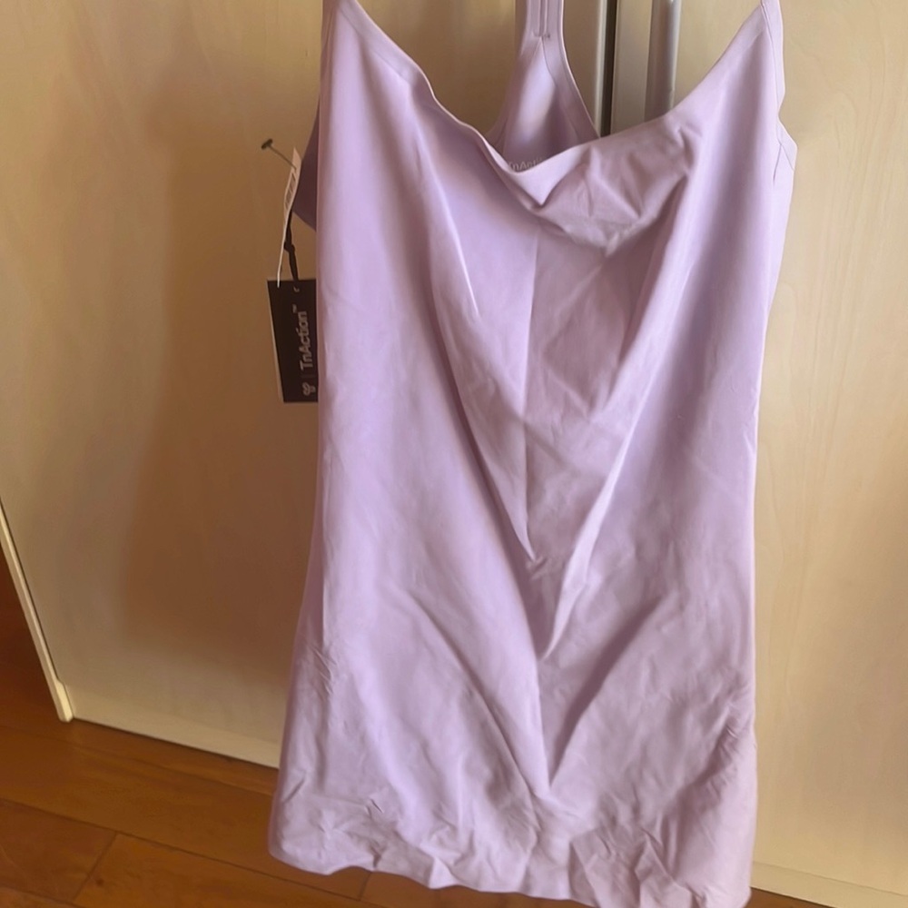 Brand new with tags Aritzia dress size.